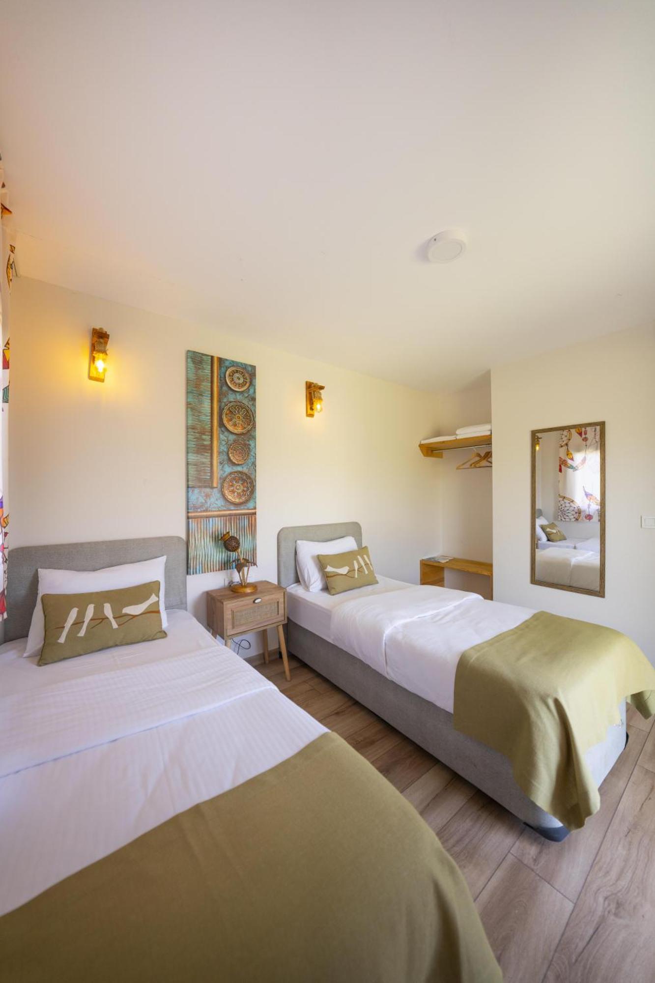 Bir Dem Urla Hotel Buitenkant foto