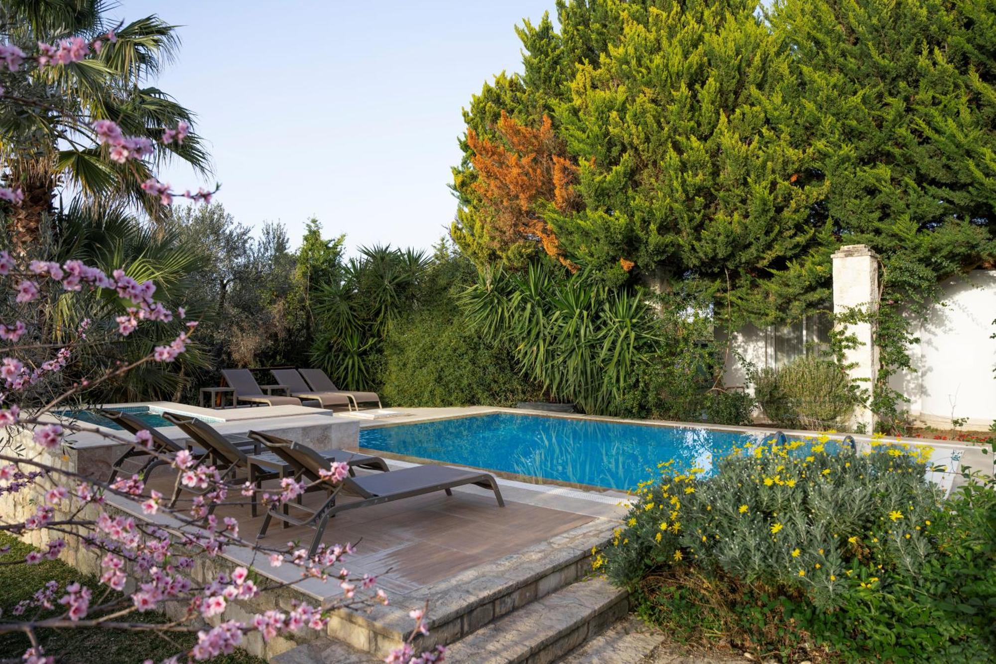 Bir Dem Urla Hotel Buitenkant foto